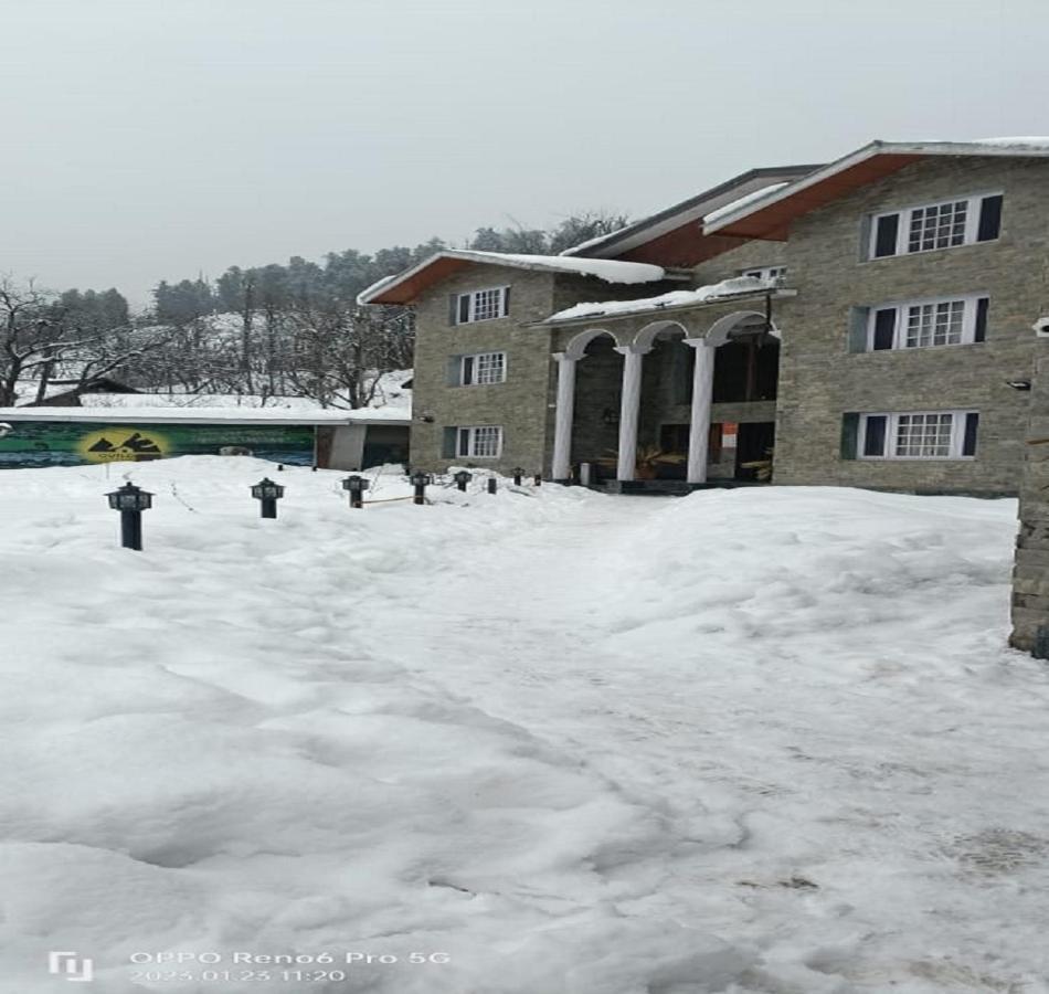 Hotel Outlook Pahalgām Kültér fotó