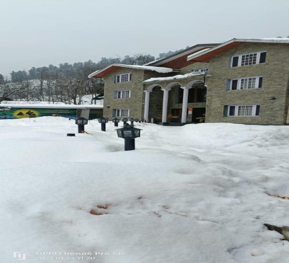 Hotel Outlook Pahalgām Kültér fotó
